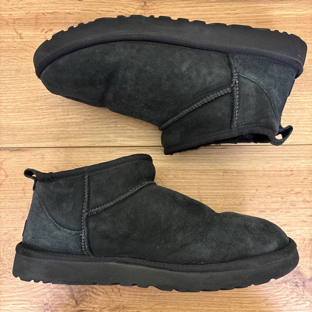UGG Ultra Mini Classic Ankle Boot Black Suede Women Size 11 Winter Comfort Warm - Picture 6 of 10